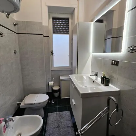 Be Your - Giulio's Roma