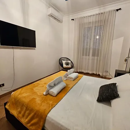 Be Your - Giulio's Apartment *