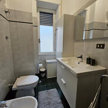 Be Your - Giulio's Apartment *